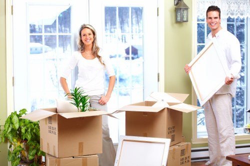 Affordable man and van transport service in Limehouse